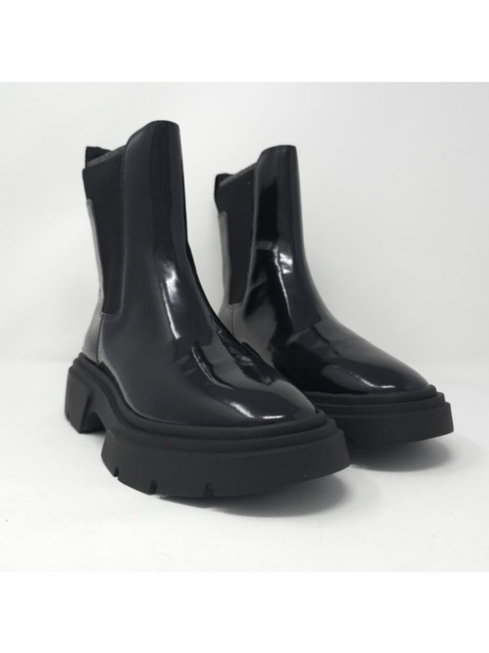 DKNY Black Patent Chelsea Lug Booties 8M - Picture 2 of 11